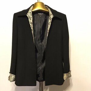 DANIELE O by Tahari Levine Women’s Size 10. Black Jacket Metallic trim. DB